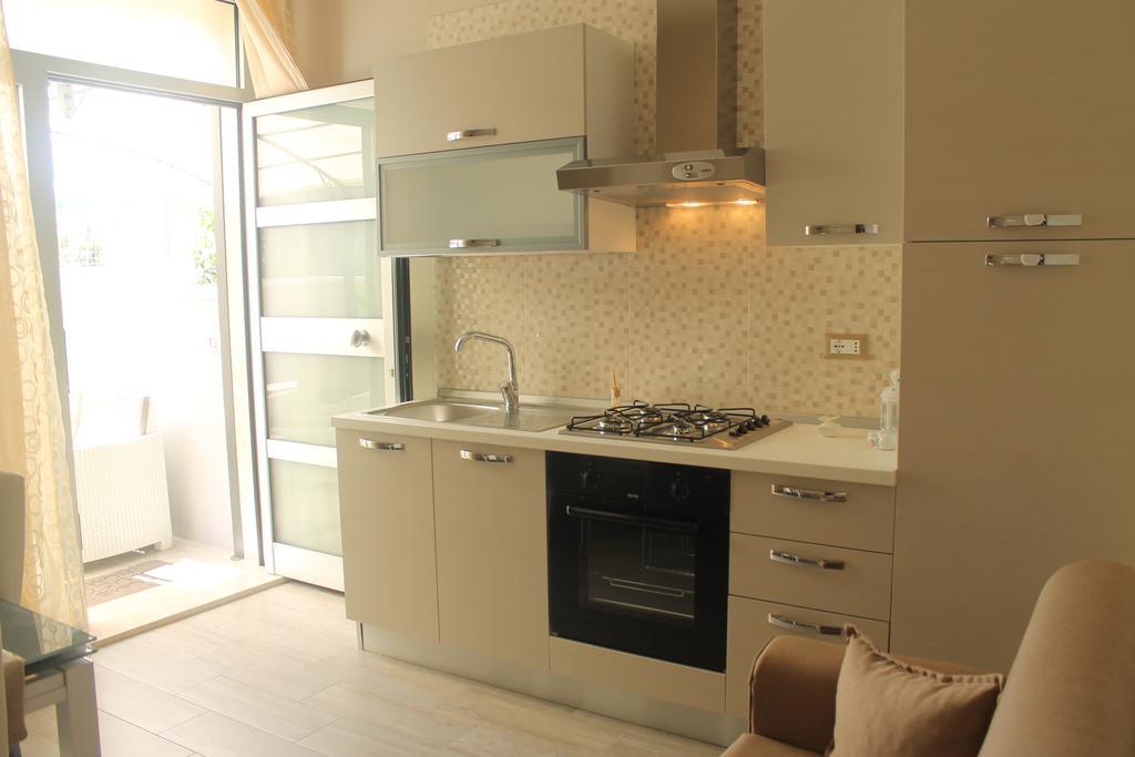 Appartamenti Sole&Mare بولينيانو آ ماري الغرفة الصورة